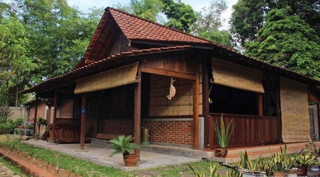 Desain Rumah Limasan Trajumas Lawakan