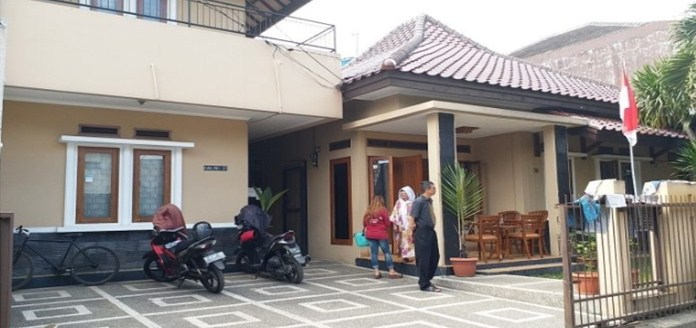 Desain Rumah Kos-Kosan 2 Lantai Terupdate