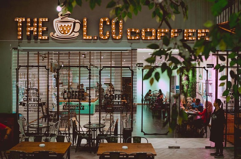 Desain Cafe Dengan Dekorasi Kekinian