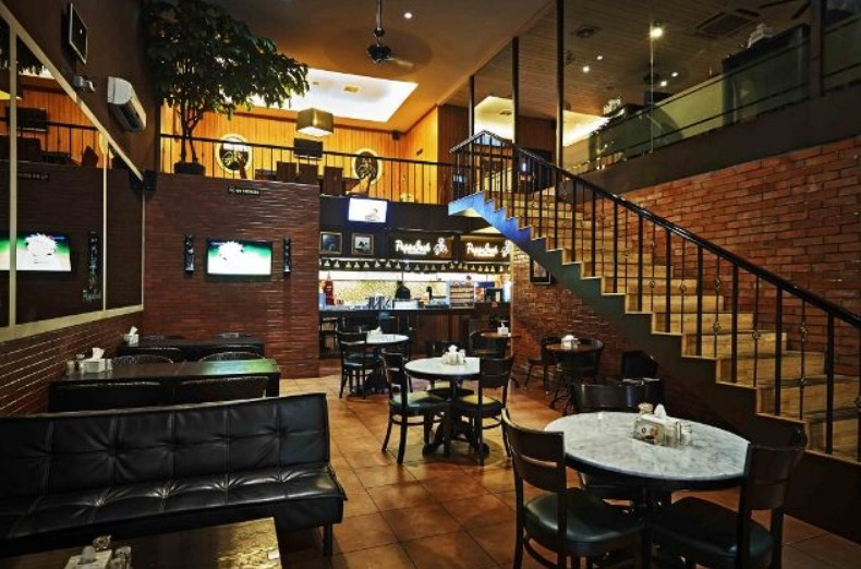 Desain cafe yang modern