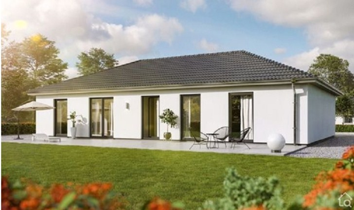 Desain Rumah Memanjang ke Samping Terbaik