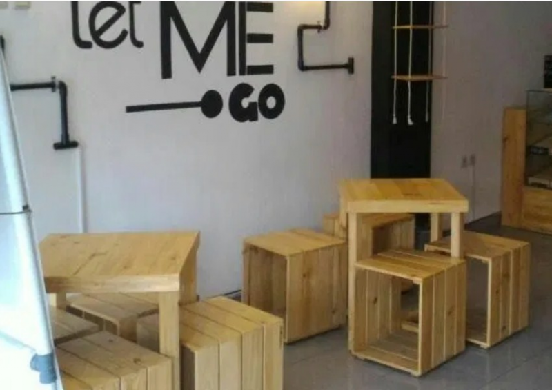 Dekorasi cafe yang minimalis