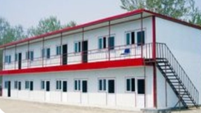 Desain Rumah Kost 2 LantaiWana Putih Minimalis