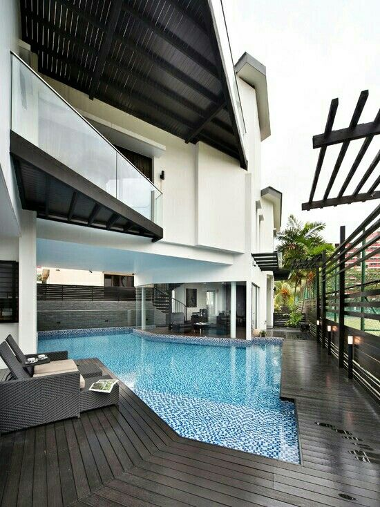 Desain Rumah Minimalis 2 Lantai Dengan Kolam Renang Model Kekinian