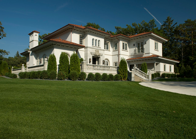 Desain Rumah Klasik Megah