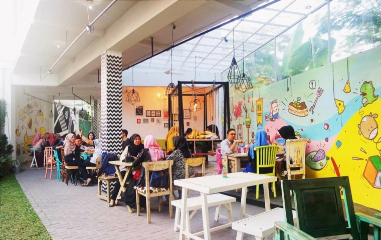 Desain gambar makanan dinding cafe