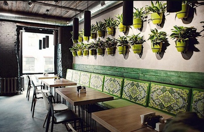 Warung Makan Desain Unik