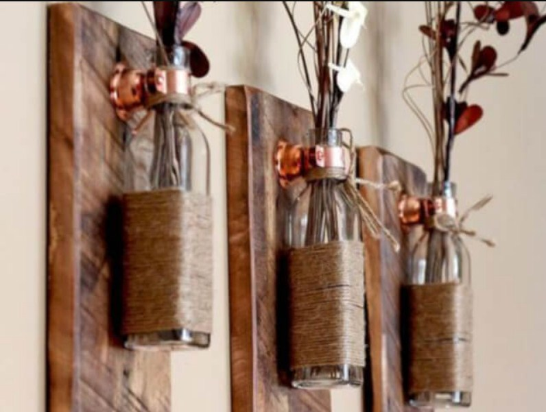 Dekorasi Dinding Cafe Barang Bekas