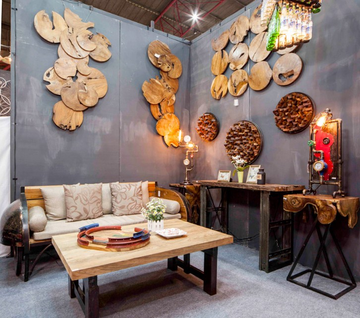 Dekorasi Interior Cafe Barang Bekas