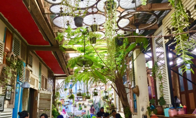 Konsep Cafe Outdoor Unik