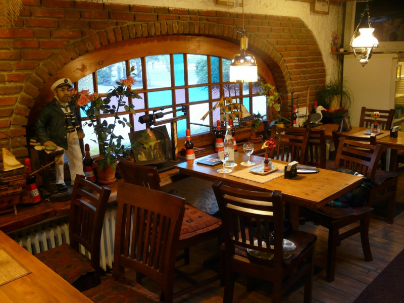 Ornamen Cafe Instagramable