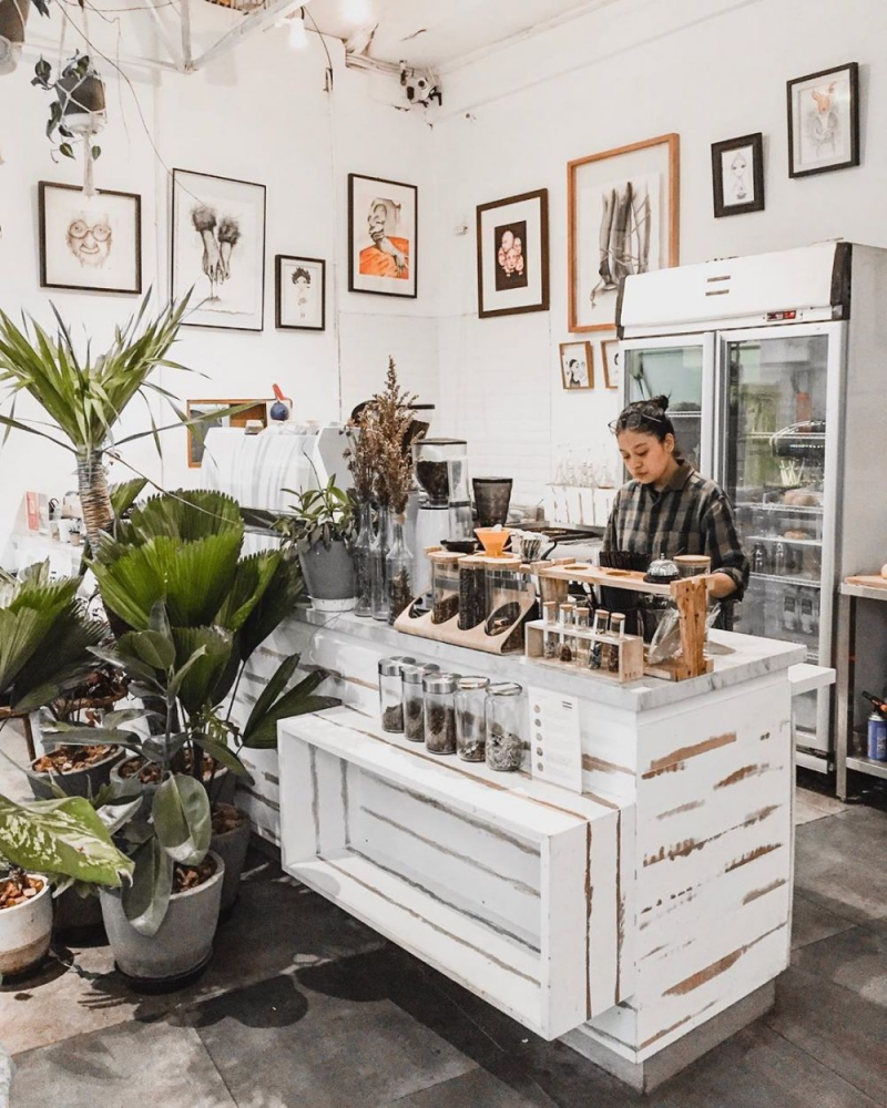 Meja Kasir Cafe Instagramable