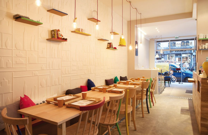 Pencahayaan Cafe Kecil