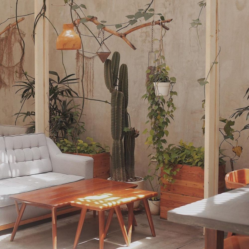 Desain interior cafe unik nostalgia