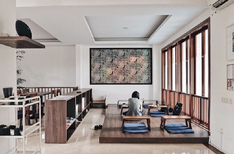 Desain Cafe Lesehan Modern Minimalis