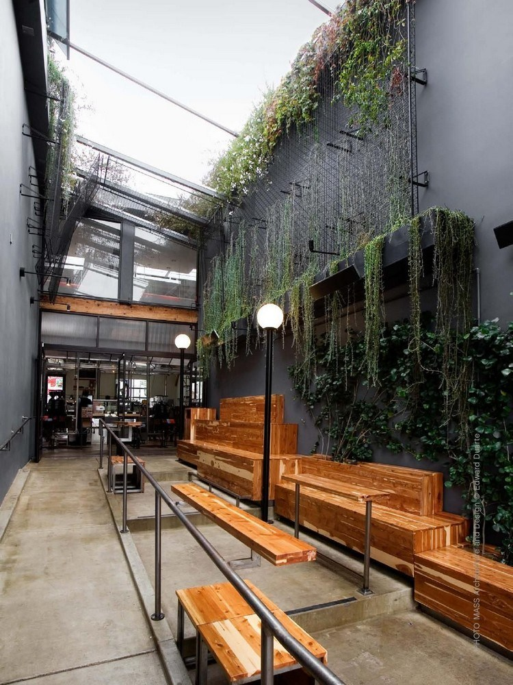 Contoh Desain Cafe Outdoor Pinggir Jalan