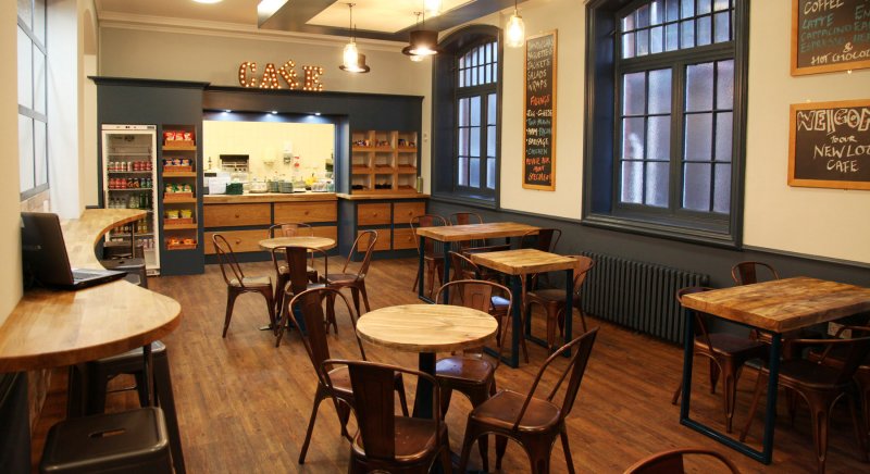 Cafe Sederhana yang Keren