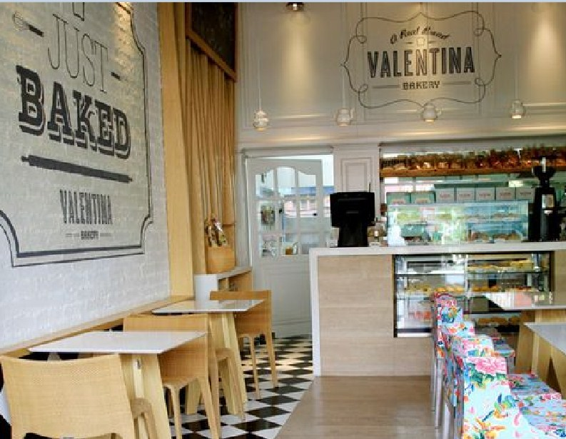 Desain cafe sederhana di ruko