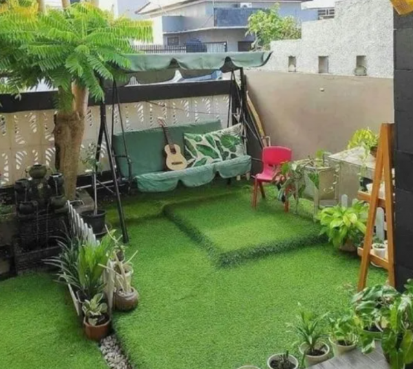 Taman Belakang Bersantai