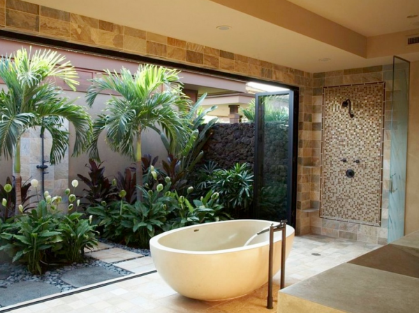 Taman dalam rumah di ruang mandi