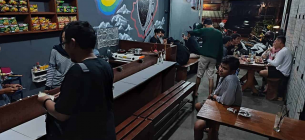 Aneka Desain Kedai Kopi dan Cafe Yang Asik Buat Nongkrong